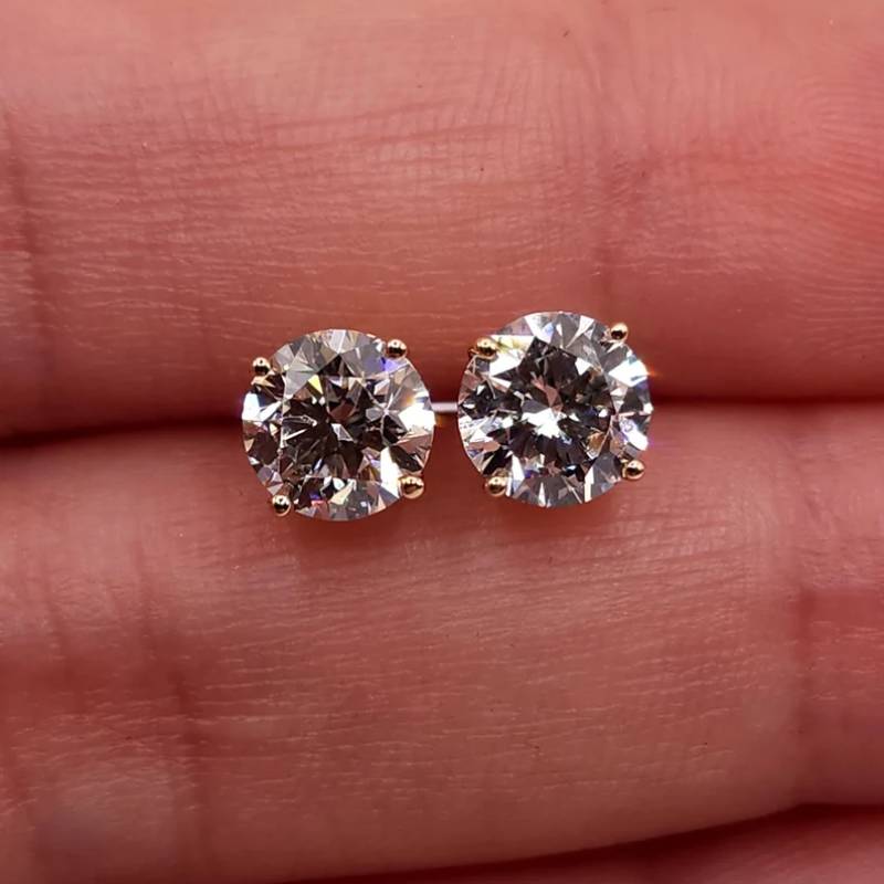 🔥Last Day 70% OFF🔥Classic 4-Prong Moissanite Earrings
